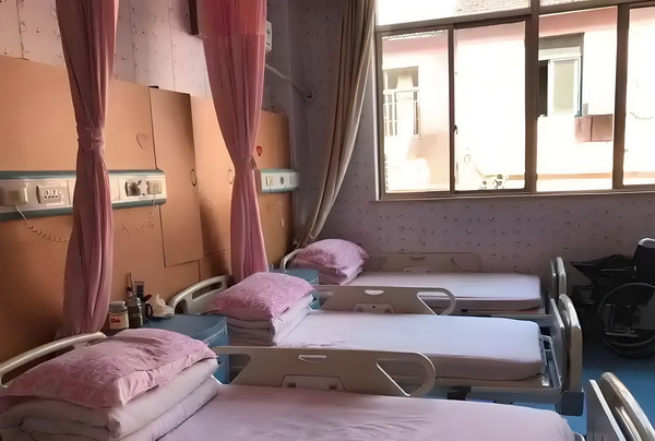 当爱情只剩残骸：婚战